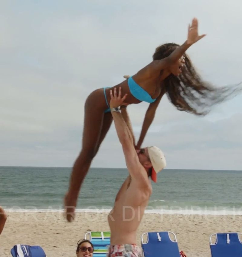 Episode 3 - Blue Swimsuit! 

swimsuit l bikini 

 