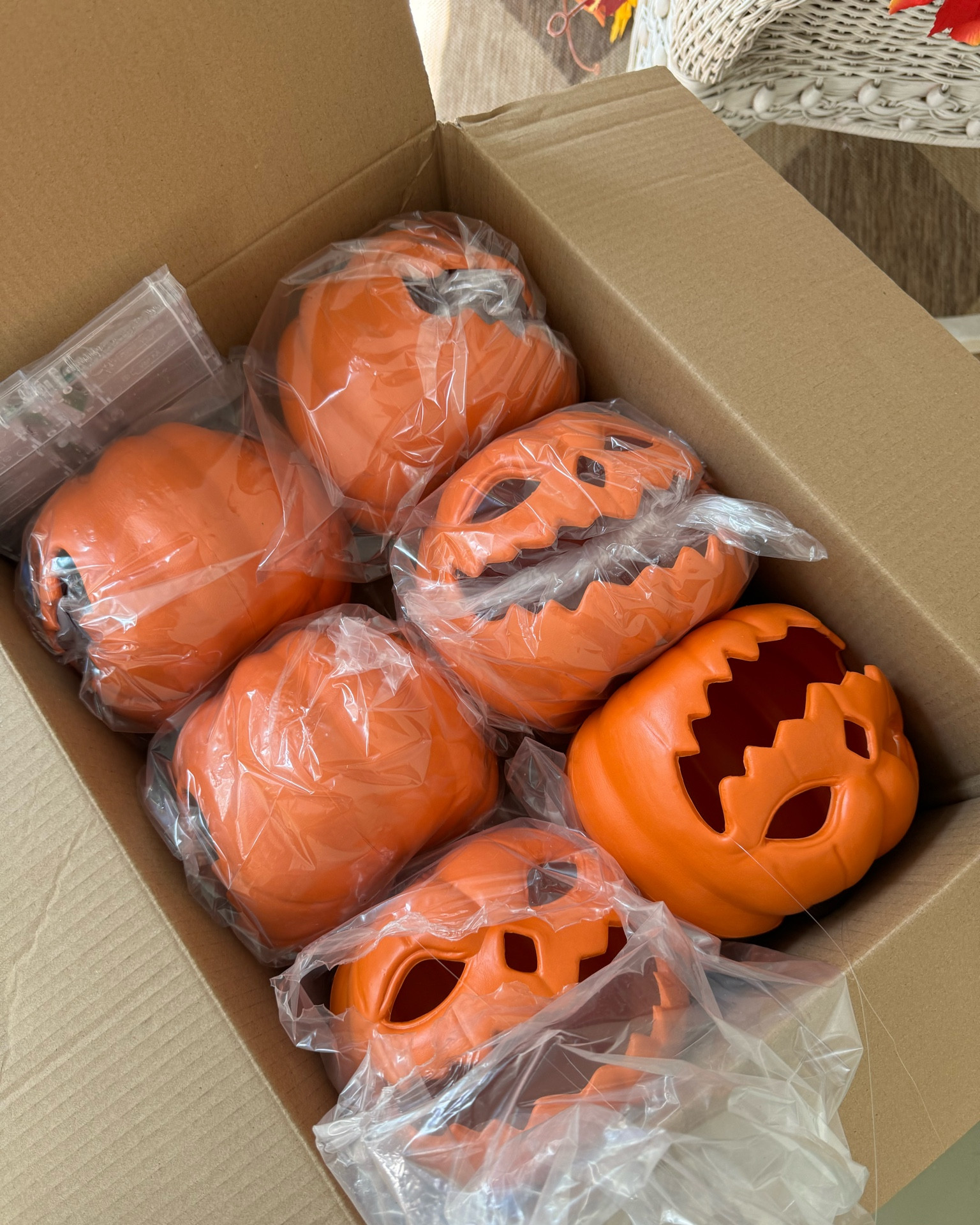 Floating pumpkins! 

#LTKSeasonal