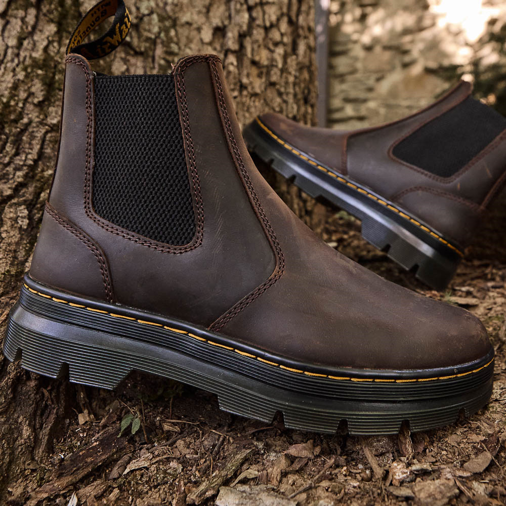 Dr. Martens Embury Chelsea Boot - Gaucho | Journeys