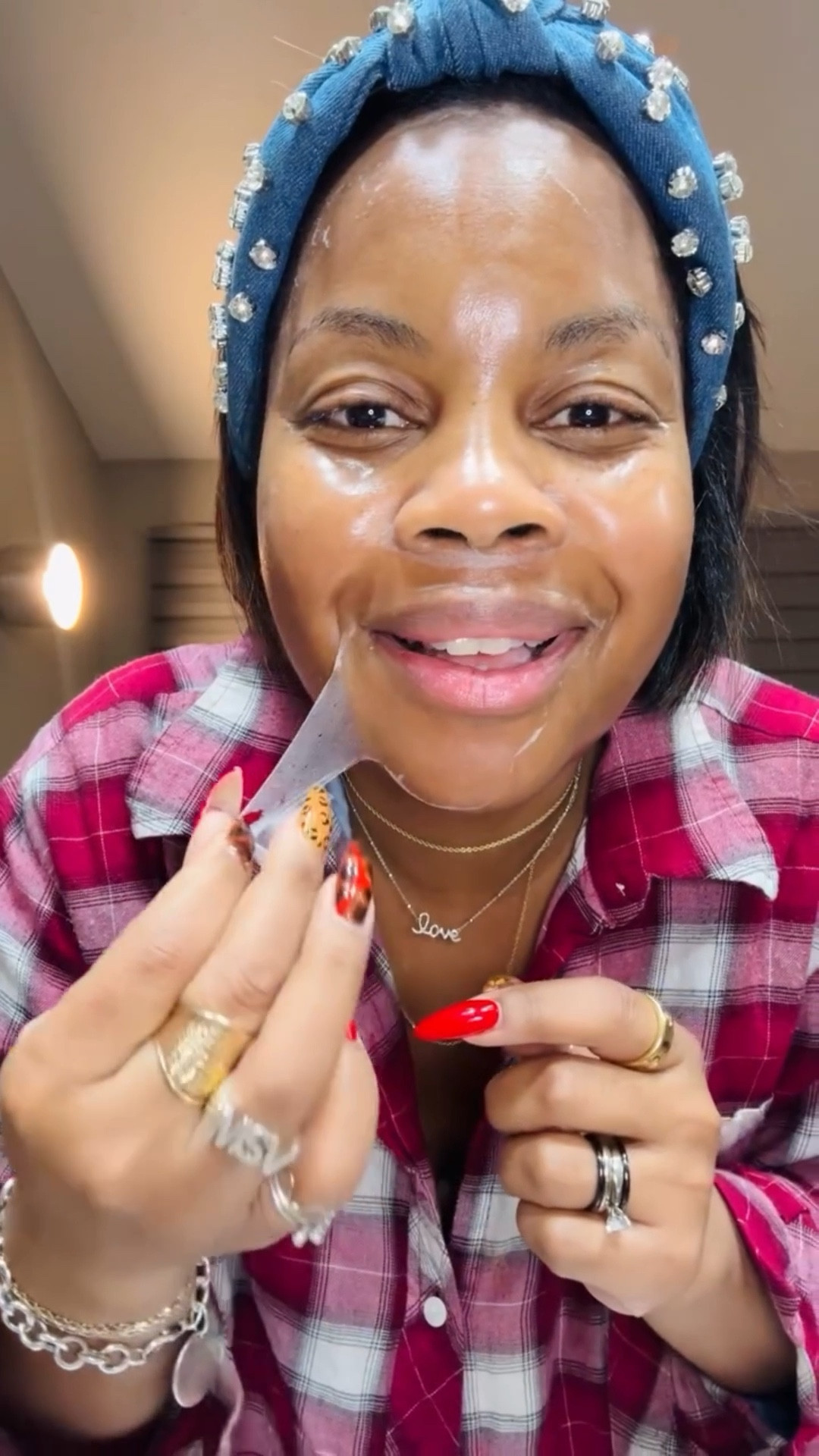 Hey girl! Sunday funday of trying out a new skincare product! Tried the @medicube_global_official for the first time! You actually sleep in the mask! Woke up the next morning and peeled and washed off the remaining. My skin felt so smooth and firm! Can’t wait to try again!

Have y’all tried it?! 
•
•
Medicube mask, skincare, night routine, skincare try on, beauty