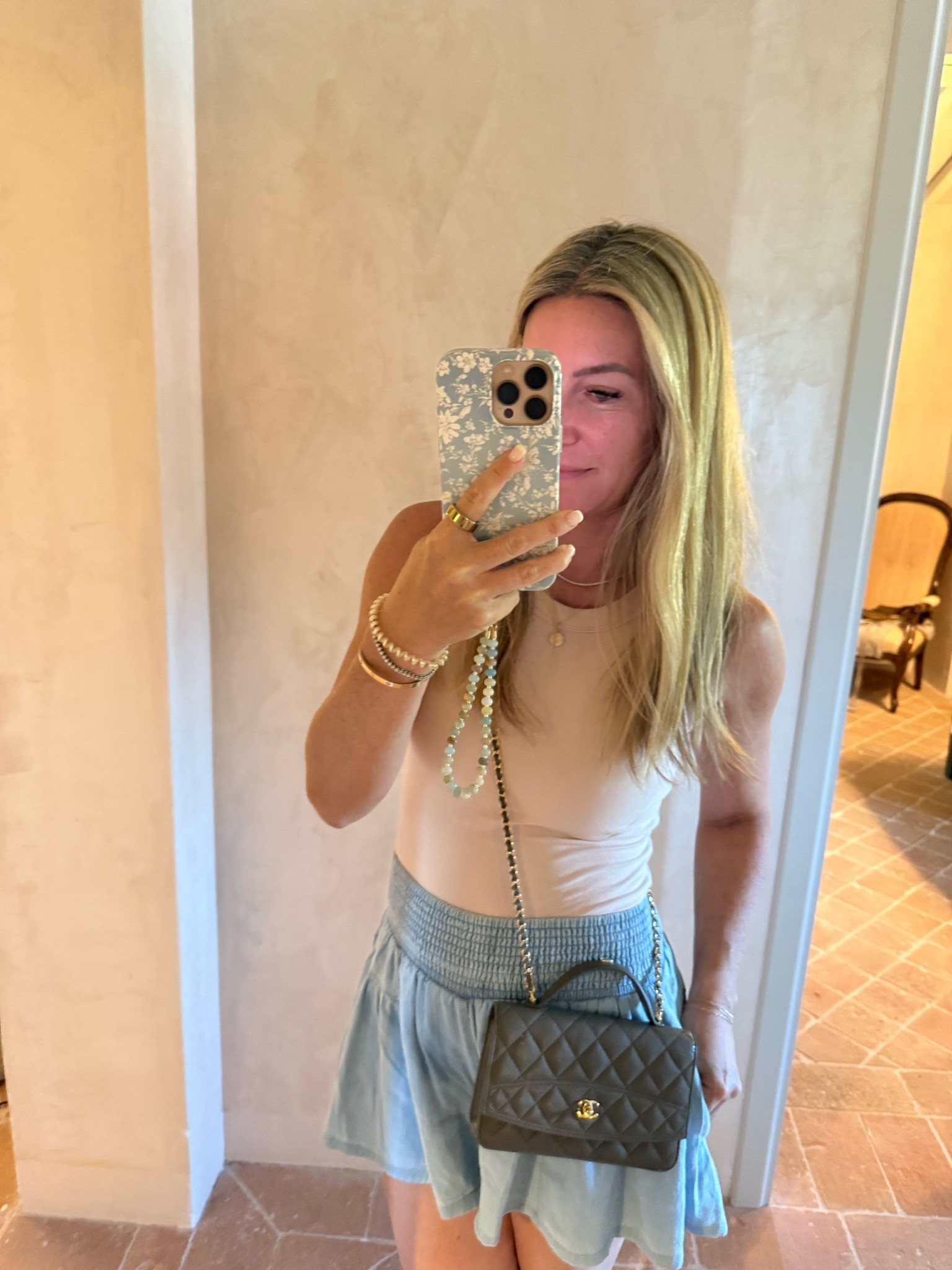 Obsessed with these new Anthro shorts! Super comfortable, wearing xs! ￼

#LTKOver40 #LTKootd #LTKdayinmylife