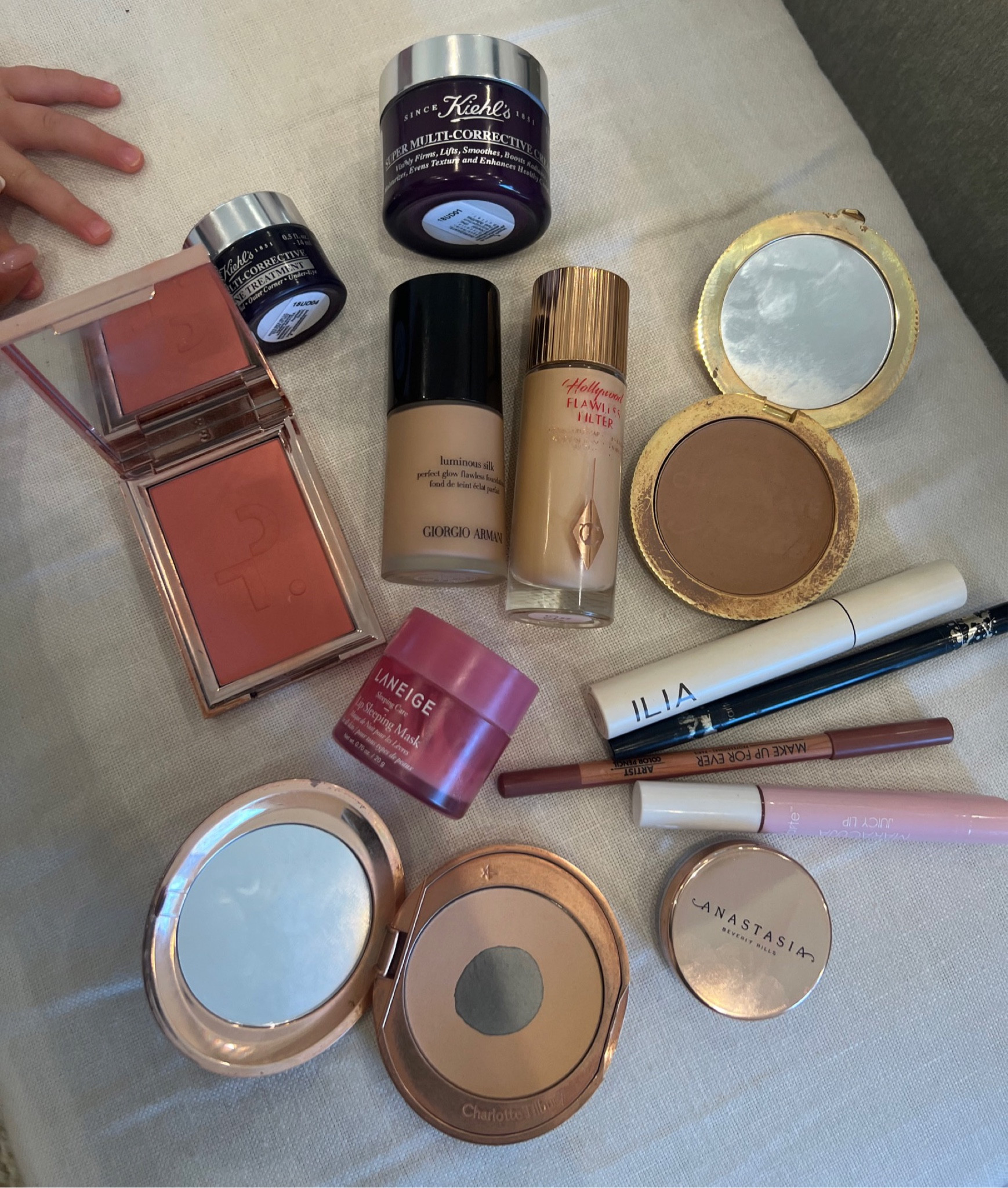 Sephora sale! Save 10-20% on my top makeup picks 

#LTKsalealert #LTKunder50 #LTKBeautySale