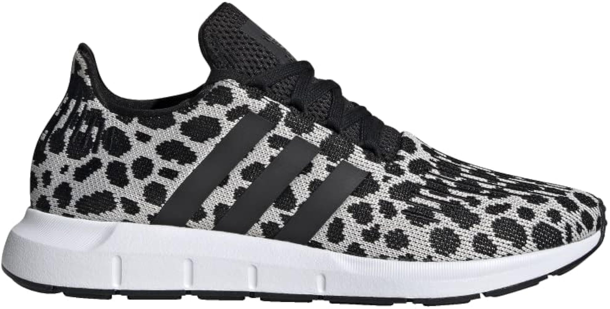 adidas Originals Women's Swift Run Shoes | Amazon (US)