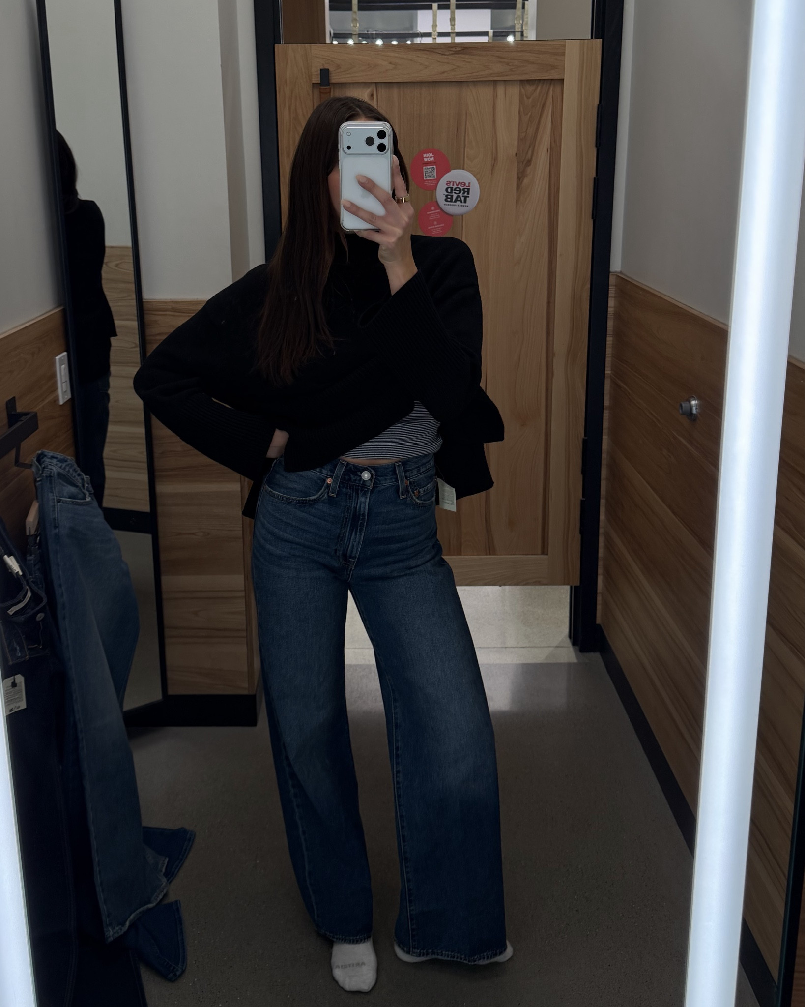 jeans i recently bought at levi’s that are tall-girl friendly! wearing a 27x32 in the ribcage wide leg & a 27x34 in the low loose! currently buy two and get 30% off!

#LTKootd #LTKSaleAlert #LTKTall