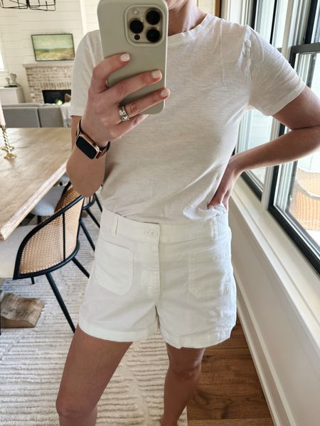 Tee true to size, small
Shorts true to size, I’m in a 4 but could do a 2 also. These fit a little slouchy

#LTKstyletip #LTKover40 #LTKSeasonal