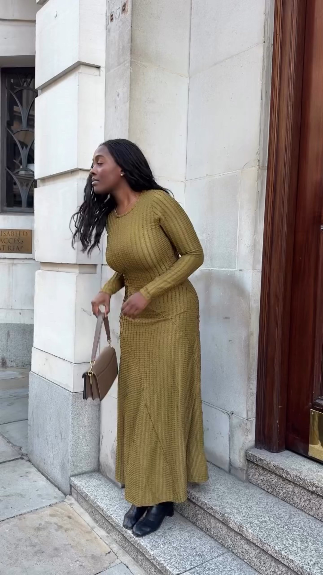 Textured long sleeves dresses will always do it for me 🙂‍↕️ dress from @threadbare.official linked on my @ltk.europe 
. 
.
.
.
.
.
.
.
.
.
.
.
.
.
.
outfit ideas. outfit inspo. fashion inspo. minimal style. effortless chic. everyday outfit. ootd. streetwear style. get ready with me. minimal fashion. scandinavian style. hair inspo. daily outfit. outfit ideas. luxury style. gold jewellery. gold acessories. neutral style. feminine style.
Winter fashion. Winter inspo. Winter outfits.
Elegant outfits. Work outfit inspo.  #styleinspo #ootd #curvyfashion #styling #winterfashion #ogl #wintermusthave #grwm #midsizestyle #fashioninspo  #threadbare
