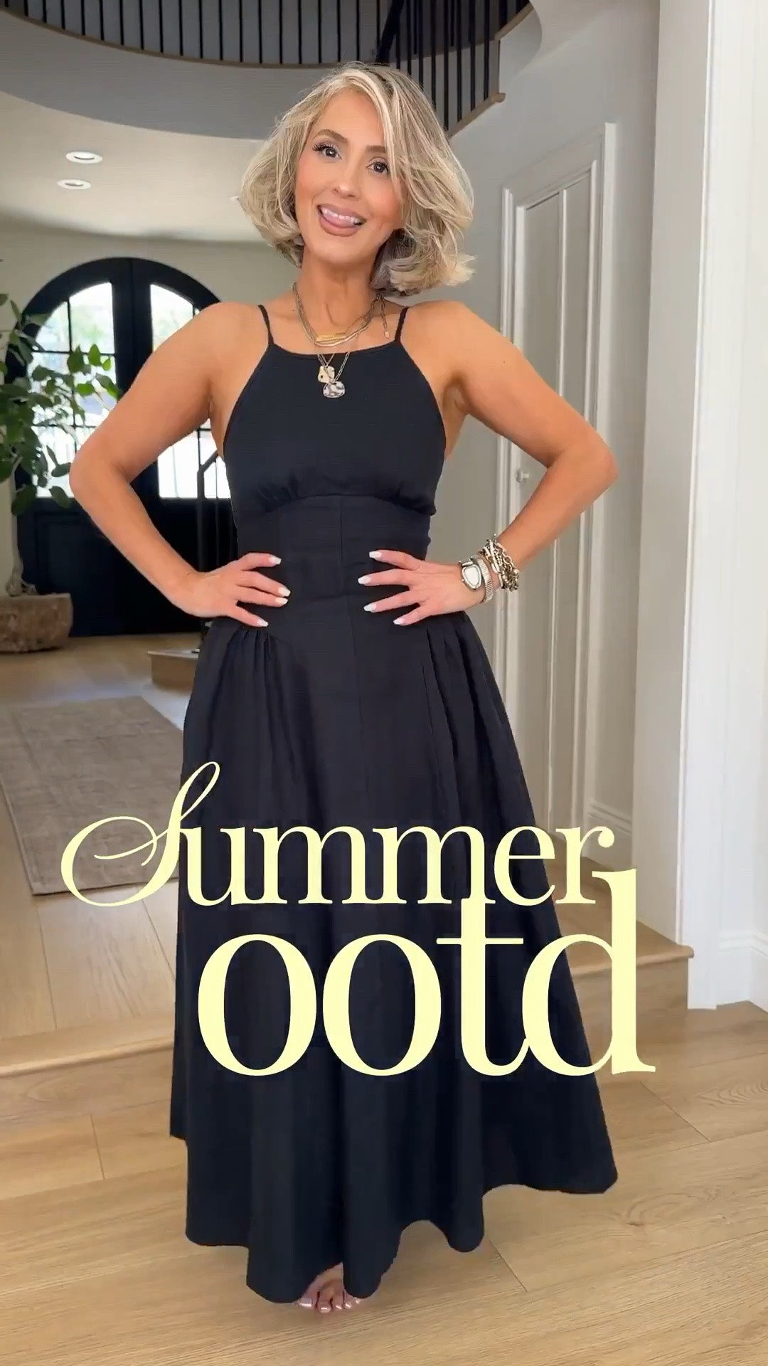 Summer dress OOTD 🖤🫶 XS

#LTKootd #LTKSaleAlert #LTKgrwm