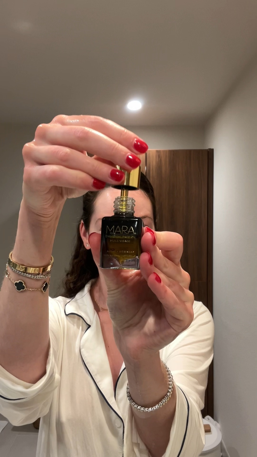 Morning getting back into routine 🤍 my favorite skincare products at the moment!

#LTKFindsUnder100 #LTKSeasonal #LTKBeauty