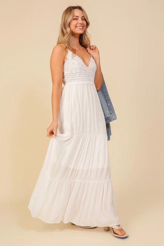 Lacey White Maxi Dress | Mod&Soul