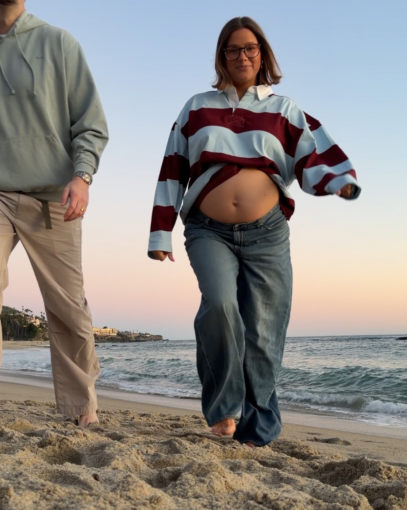 Daily drills M/L in rugby shirt it’s super soft and cute love the colors!! Jeans I went up to a 31 in pregnancy but honestly a 30 would work (my pre pregnancy size) they are super stretchy soft denim AMAZING. Omg so good. Flattering. Size down at least one if you’re not pregnant!! 

#laguna #dailydrills #bresheppard #pregnant #madewell #pregnancystyle
#ltkbump #ltkootd