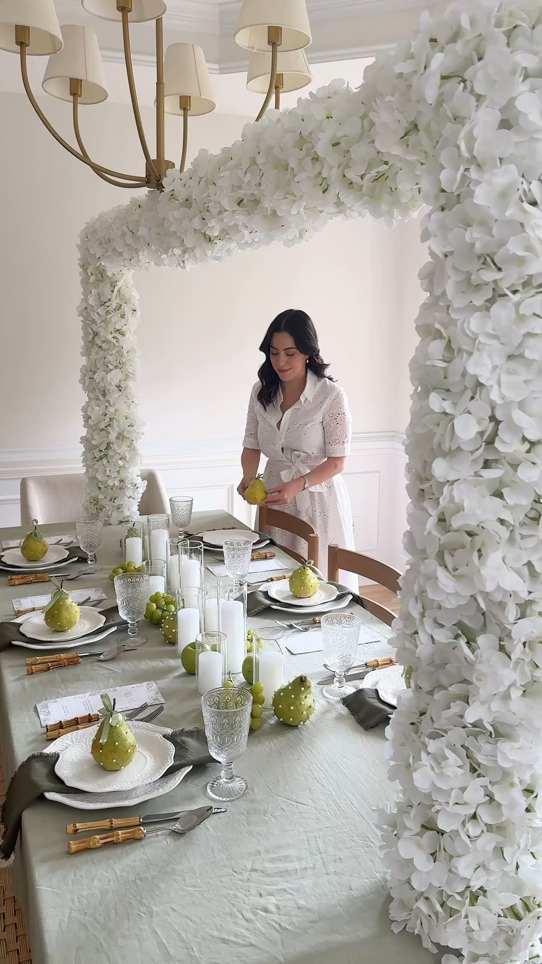 Hanging Hydrangeas Tutorial! Linked this beautiful tablescape and everything I used

#LTKParties #LTKFindsUnder50 #LTKHome