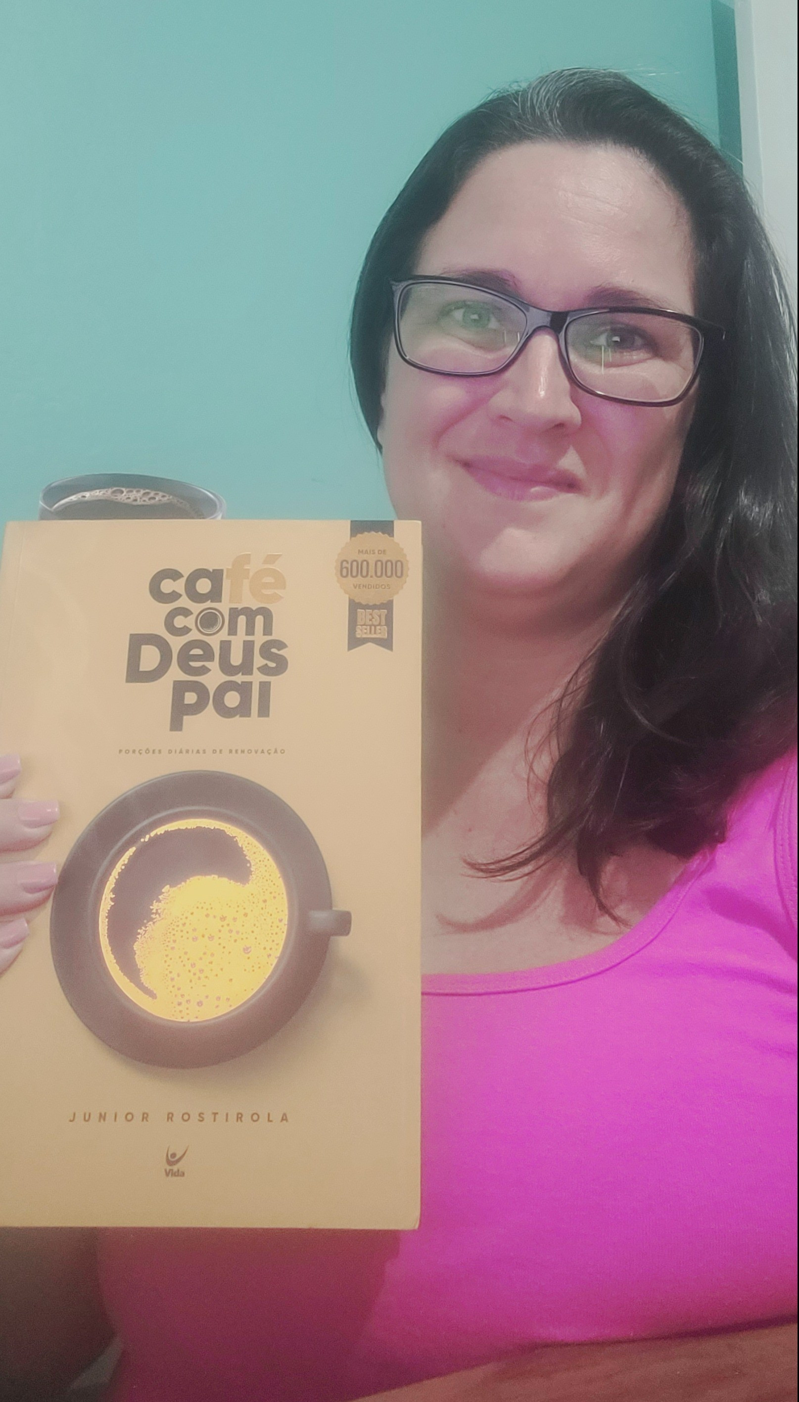 Hoje eu trouxe uma indicação para vocês!!!!Esse é meu compenheiro de todas as manhã!!!Eu super recomendo. O melhor é que está na promoção 🎉😱🥰

#LTKfamily #LTKbrasil