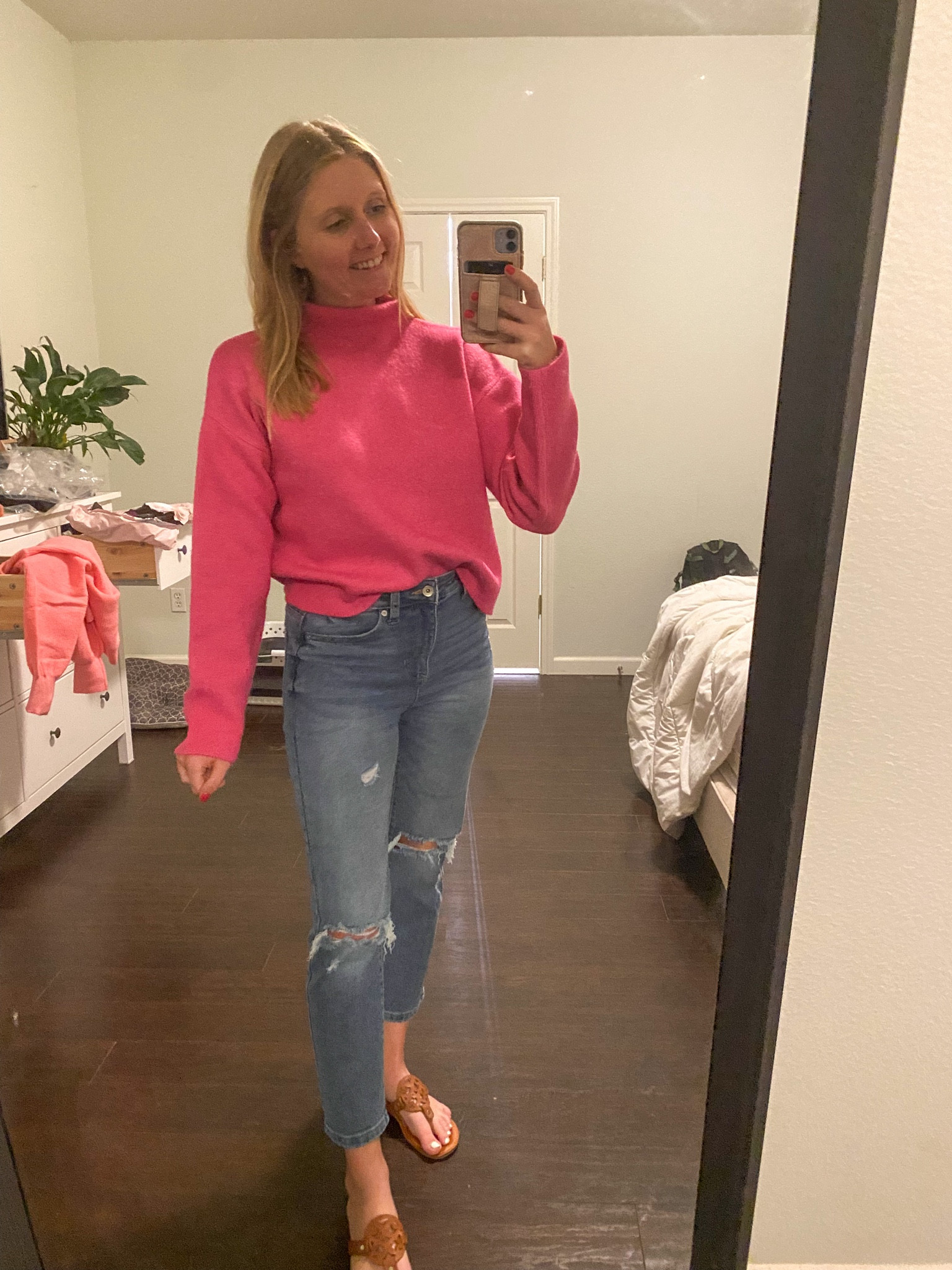 My new favorite sweater of the season 🙈😍 

#LTKSeasonal #LTKHoliday #LTKfindsunder50