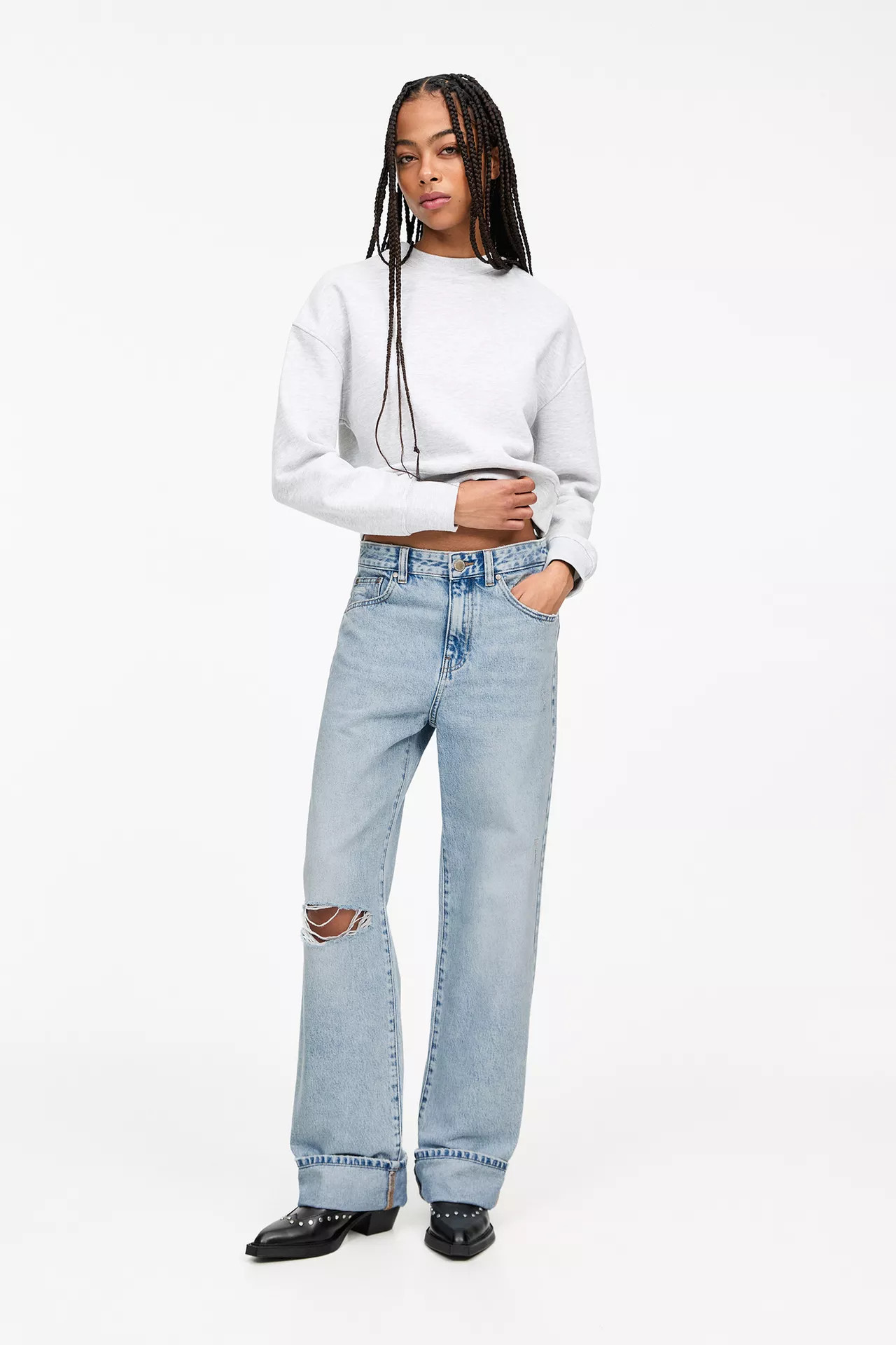 Straight-Leg Baggy-Jeans mit umgeschlagenem Saum | PULL and BEAR DE