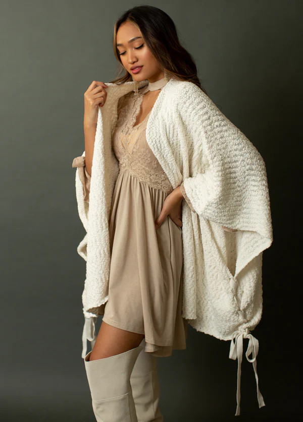 Antonia Cardi in Cream | Joyfolie