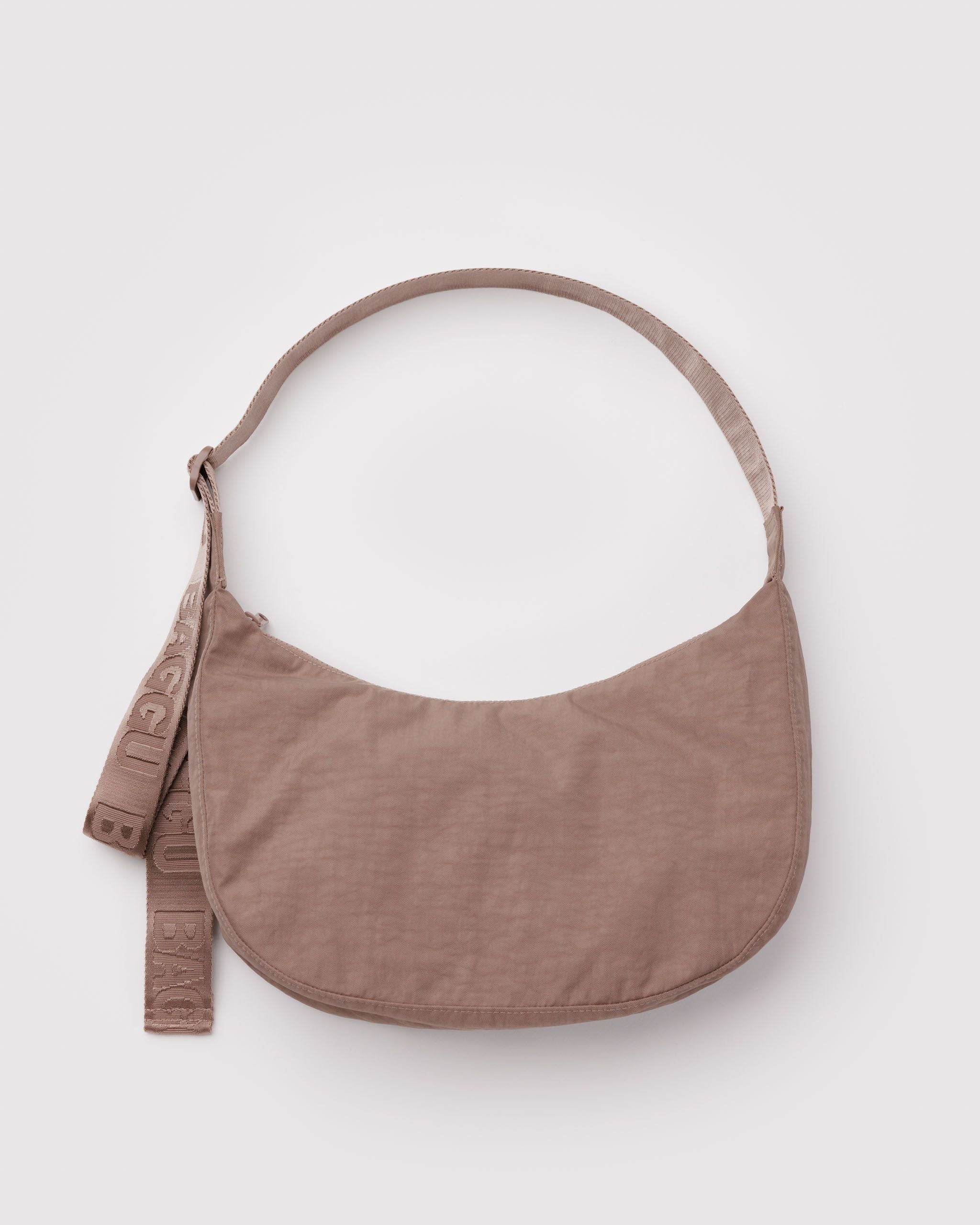 Medium Nylon Crescent Bag | BAGGU