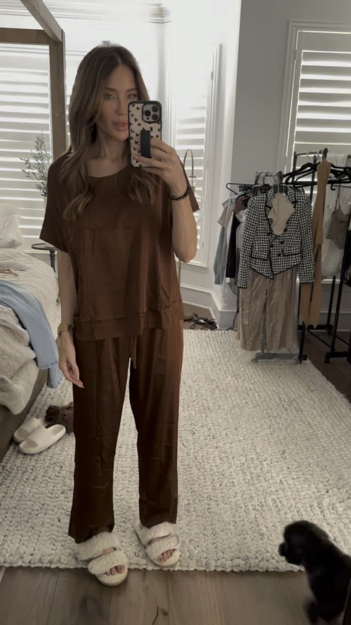 I’ve talked in great length about my love of a satin pj and now I’ve found Amazon dupes to my Lunya! These Jammie’s are so comfortable and feel amazing for about $30!! 

#LTKstyletip #LTKFind #LTKunder50