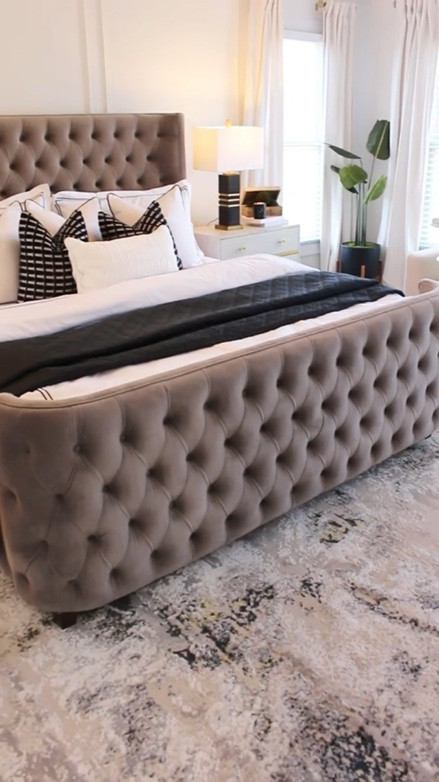 An area rug can really bring a room together and this is one of my faves! Be sure to shop all the Wayfair Memorial Day savings

#LTKHome #LTKSaleAlert