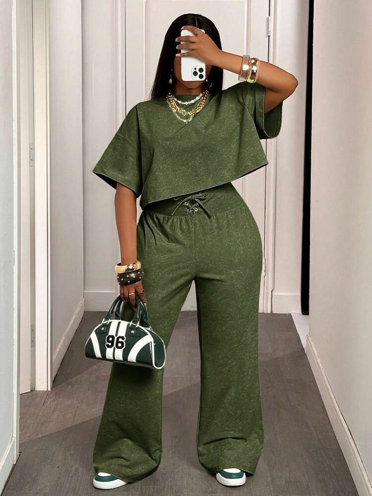 Slaydiva 2025 Summer And Autumn New Casual Street Light Green Loose Round Neck Short Sleeve Cropped T-Shirt + Tie Waist Wide Leg Trousers Women Two Pieces Set, Suitable For Daily Travel, Back To School, Graduat Work From Home Outfits Wool Two Piece Yk Outfits | SHEIN