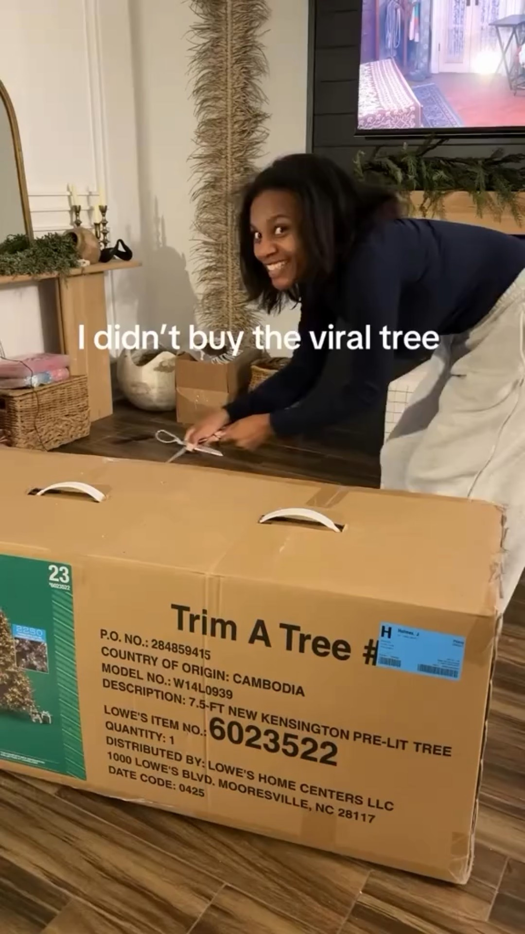 Found the perfect tree for my home this year 🎄✨
Comment TREE for the link or shop it on my LTK 🤍 

#ltkhome #holidaydecor #christmasstyle #homedesign