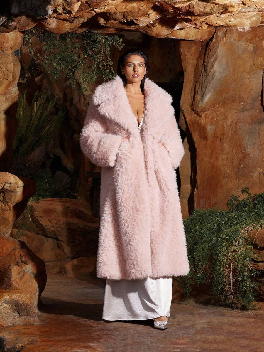 VOLUPTÉ CURVE Christmas Women's Plus Size Fuzzy Loose Coat With Lapel Collar, Long Sleeve, Desig... | SHEIN