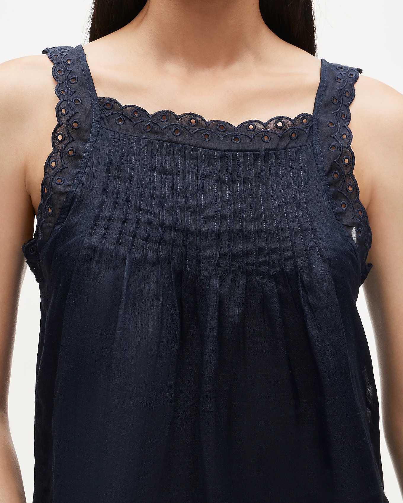 Scallop-trim tank top in ramie | J. Crew US