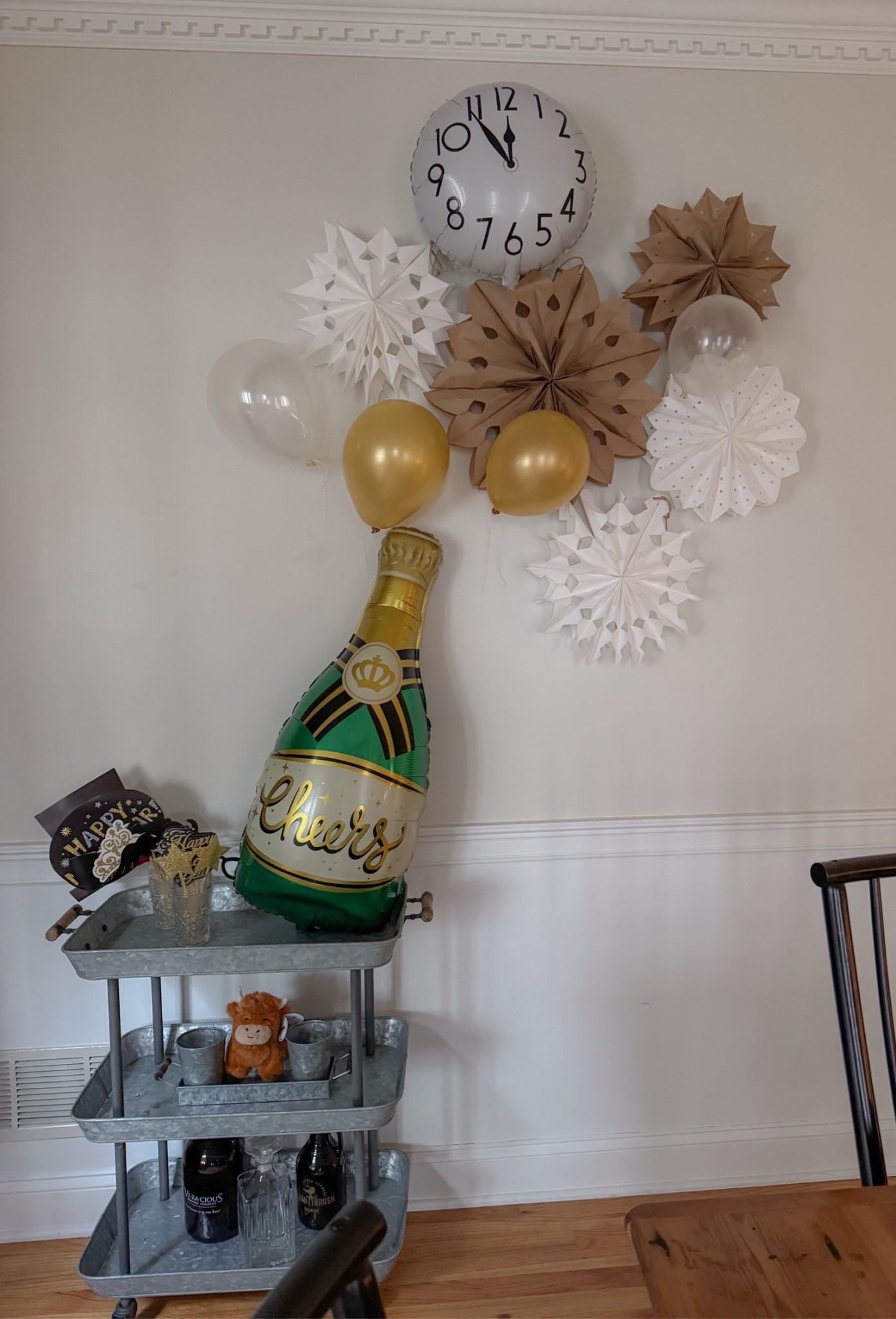 New Years Decor

#LTKHome #LTKSeasonal #LTKHoliday