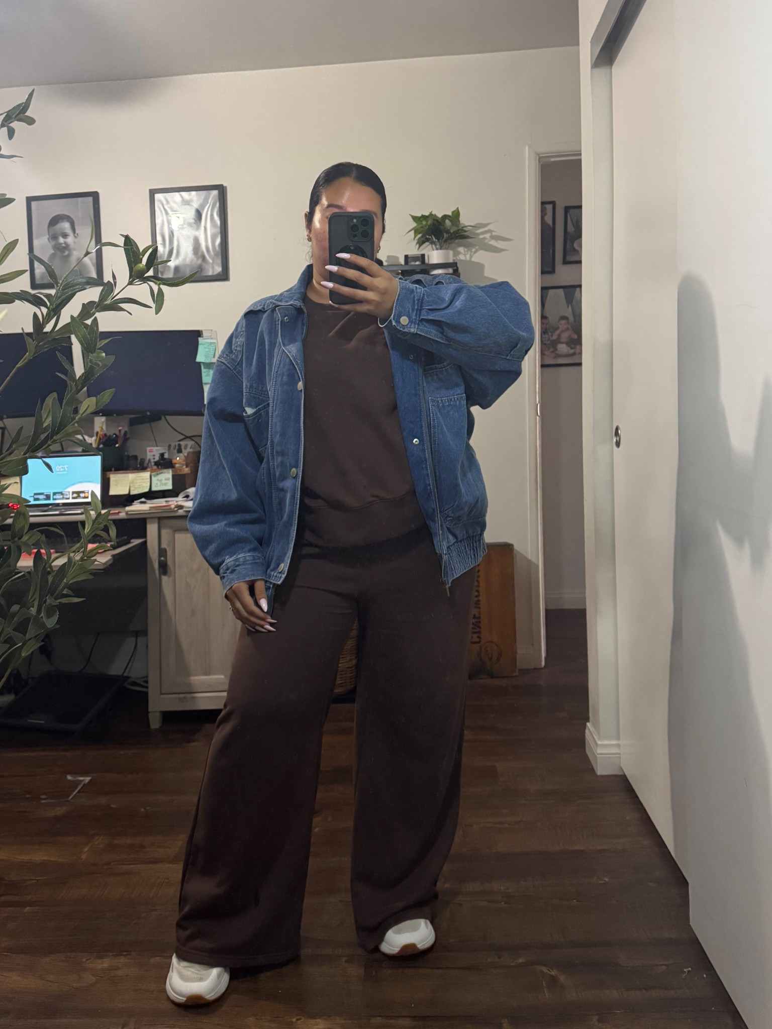 Easy casual outfit I’m wearing as a wfh mom/ school drop offs / and a windy day here in Los Angeles. It’s nice and sunny here today but lots of wind so I threw on this denim jacket and it kept me nice and warm. And you guys know I love a matching set. 

Matching set / large / runs a little big/ super comfortable 
Denim jacket / XL/ runs big and amazing quality 