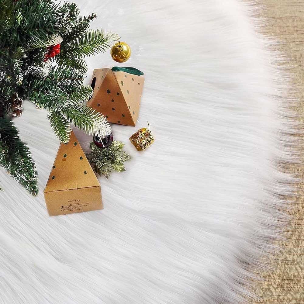 iMucci 2024 Update Wool Fur White Tree Skirt Small Christmas Tree Skirt Snowy White Plush Velvet ... | Amazon (US)