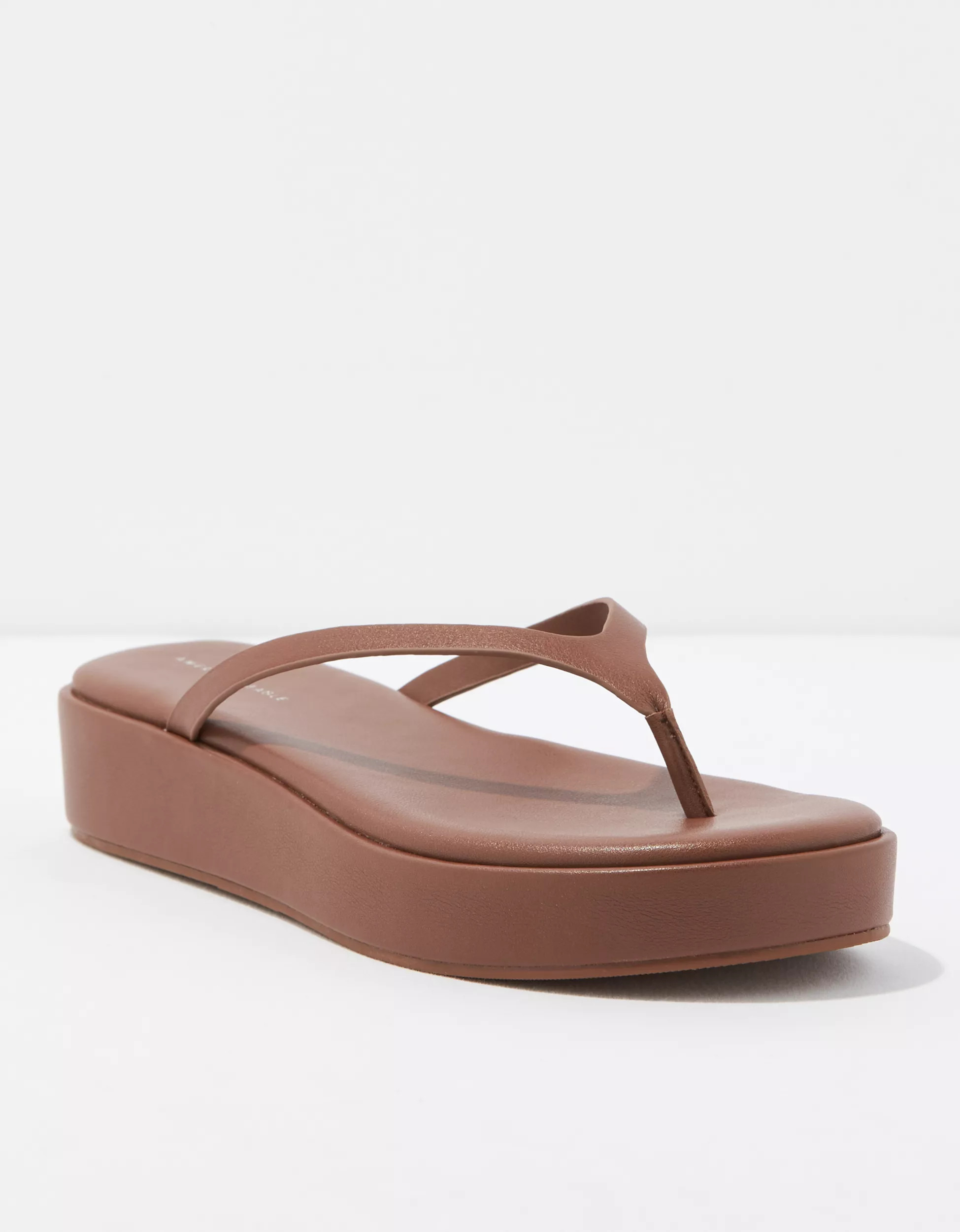 AE Platform Thong Sandal | American Eagle Outfitters (US & CA)