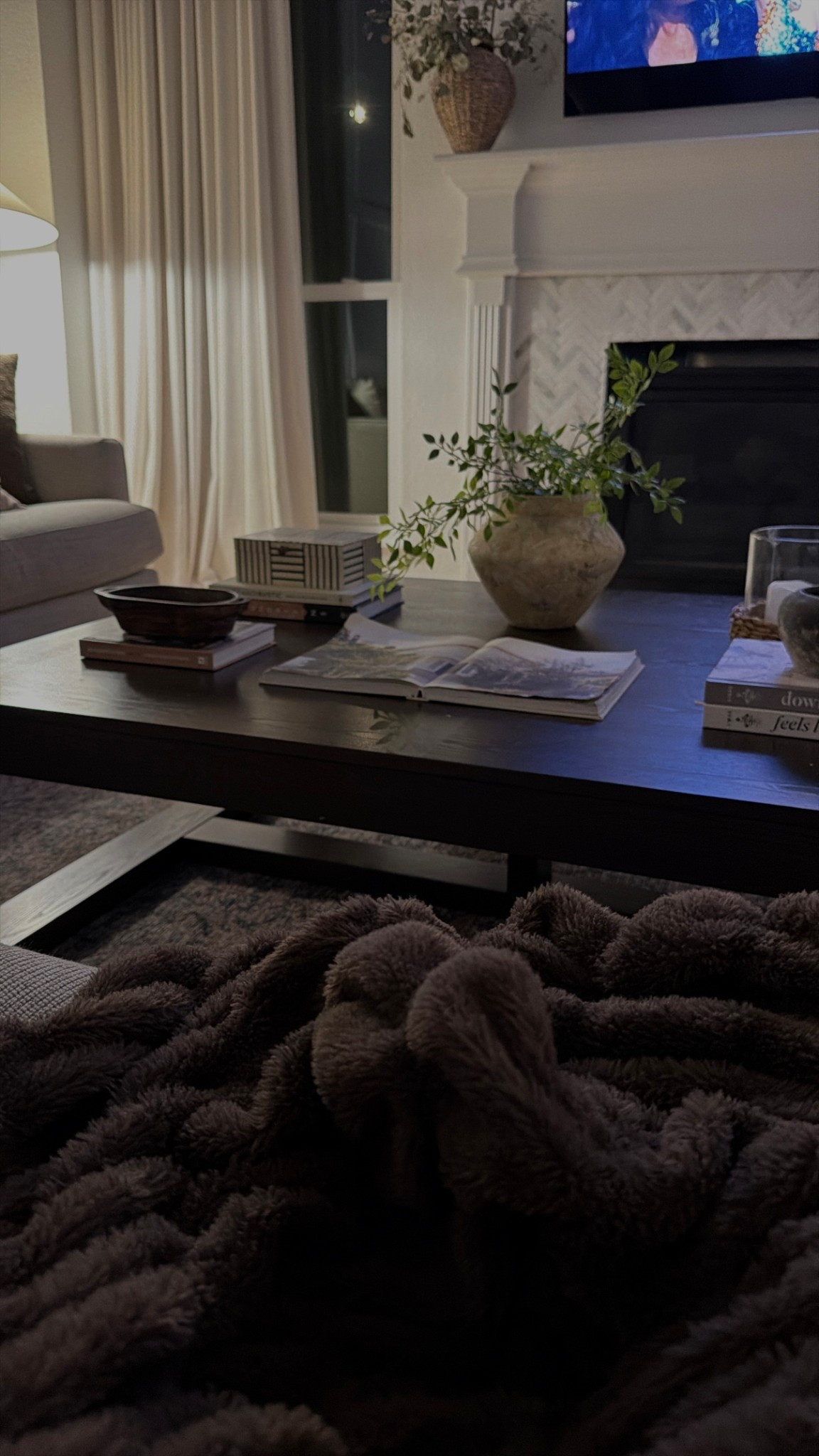 My coffee table is a forever favorite! It is HUGE!

Coffee table styling, living room 

#LTKHome