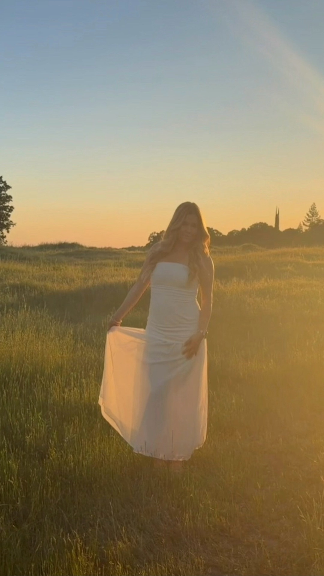 PICK OF THE WEEK
White strapless midi dress I’m loving 🤍

This is one of those pieces that just feels so special and effortless. As a mom, I love dresses like this that are easy to wear but still make you feel feminine and put together — perfect for slow evenings, golden hour walks, or simple moments that turn into memories.

Pieces in this look:
• white strapless midi dress
• flowy sundress
• lightweight summer dress

Everything is linked on my LTK for you 🤍

XOXO,
Ana Randall 💗

#LTKgrwm #LTKmomlife #LTKdayinmylife