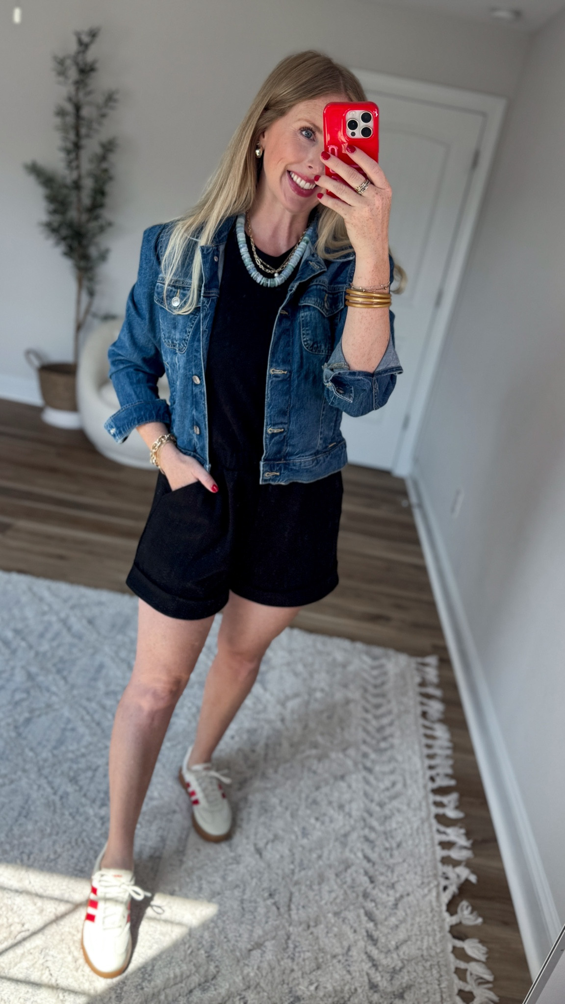 Daily try on, Walmart outfit, Walmart fashion, Walmart try on, scubaknit romper

Medium

#LTKootd #LTKmomlife