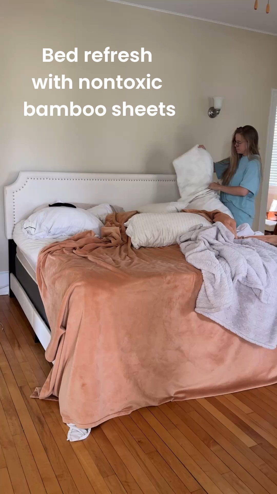 Struggling with night sweats, poor sleep, or skin irritation? 💤 Switching to bamboo sheets was one of the best wellness upgrades I’ve made for my bedroom. These sheets from @bambawcozy are breathable, antibacterial, and hypoallergenic—perfect for hot sleepers, sensitive skin, or anyone building a non-toxic home. 🌿

I talk a lot about slow mornings, non-toxic swaps, and healthy habits—and honestly? Better sleep is the foundation of all of it.

If you’re looking for natural bedding that’s cooling, ultra-soft, and sustainable, I can’t recommend these enough. 🛏️✨

#bamboosheets #coolingsheets #beddingset #hotleepersolution #hypoallergenicbedding #nontoxicsheets #ecofriendlybedding #organicbedding #sustainablehome #sustainableliving #sleepbetter #naturalsleepremedy #nighttimewellness #bedroommakeover #sleephealth #beddingreview #momlifehacks #wellnessroutine #slowlivingmom #intentionalhome #cleanhomeproducts