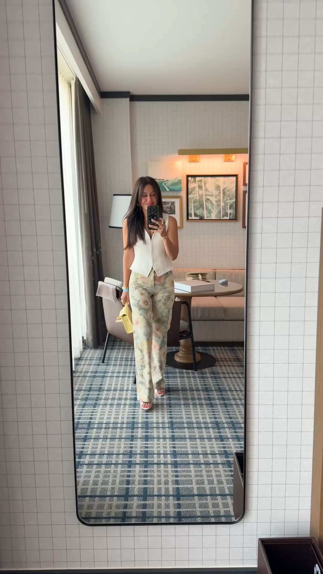 Top is Aritzia and it fits like a gloves true to size. I’m an XS. Pants are Zara and purse is tuckernuck

#LTKHome