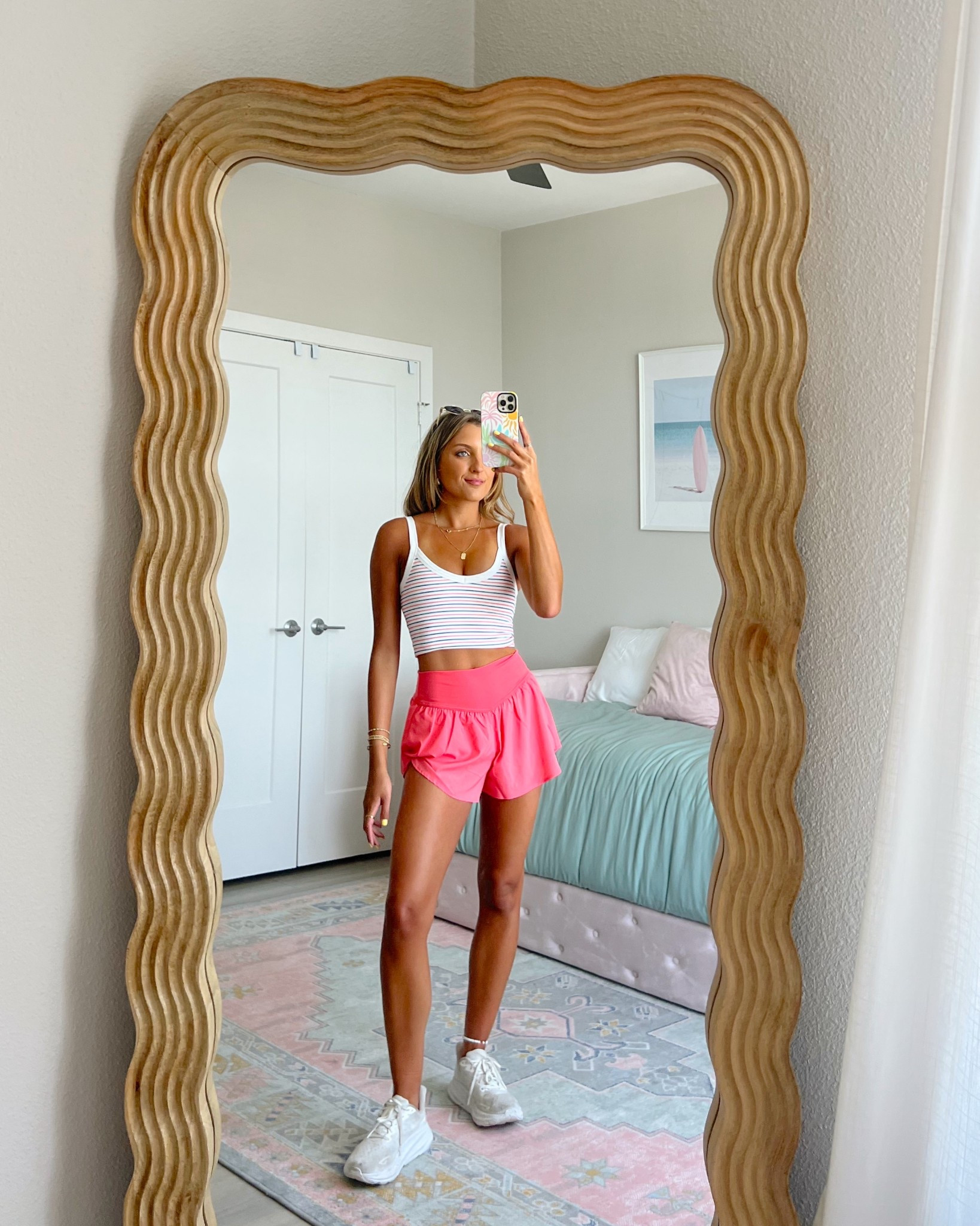 spring outfit ideas from the Hollister sale 💗 wearing a size XS in this workout set 