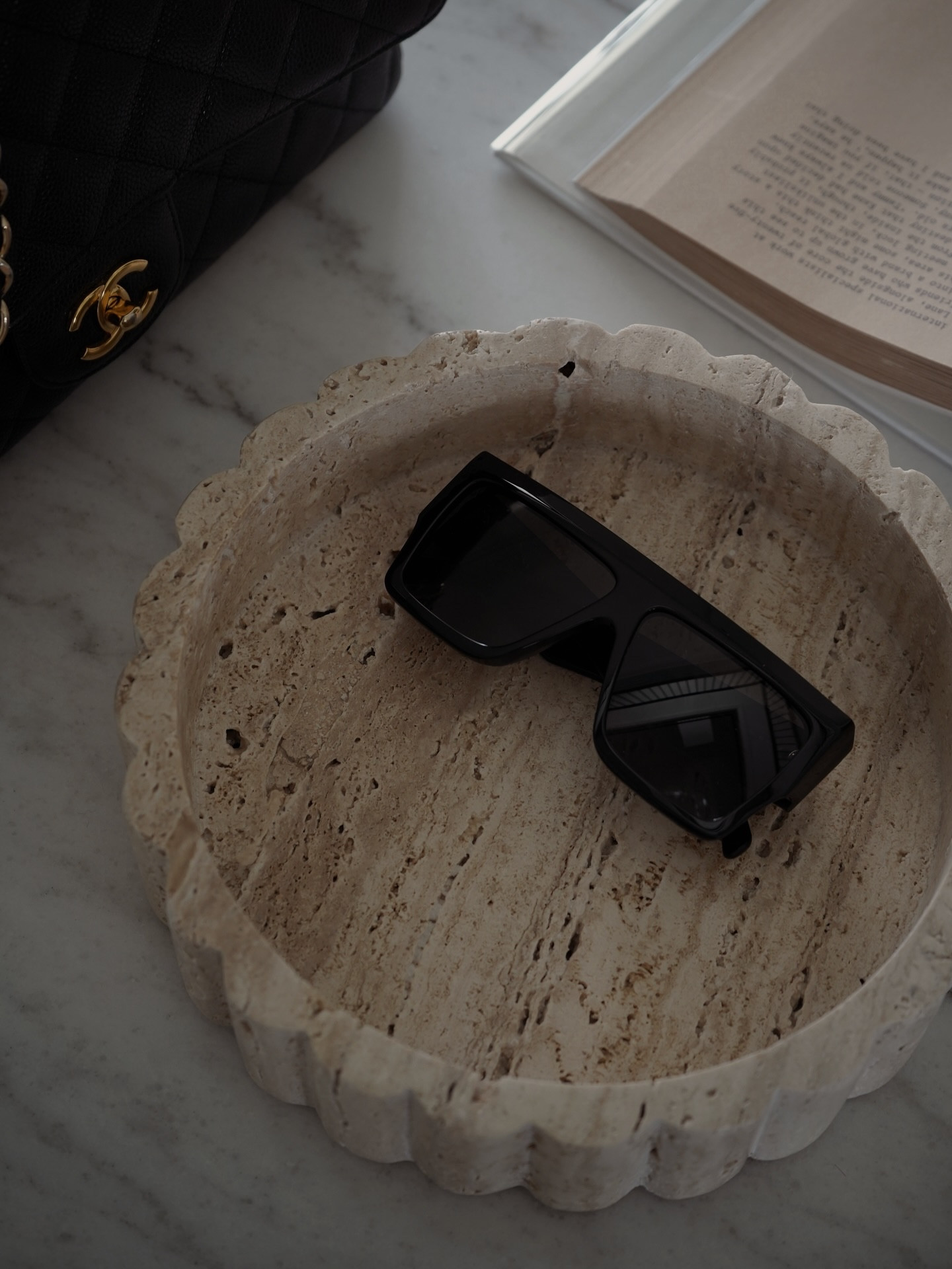 The camera roll as of late 📸

#minimalisticstyle #minimaldesign #cameraroll

Travertine, vintage, Chanel, Celine, Aritzia, slow living, little moments, faux fur, tamagotchi, merit, merit beauty, Arhaus, minimal design, snow storm