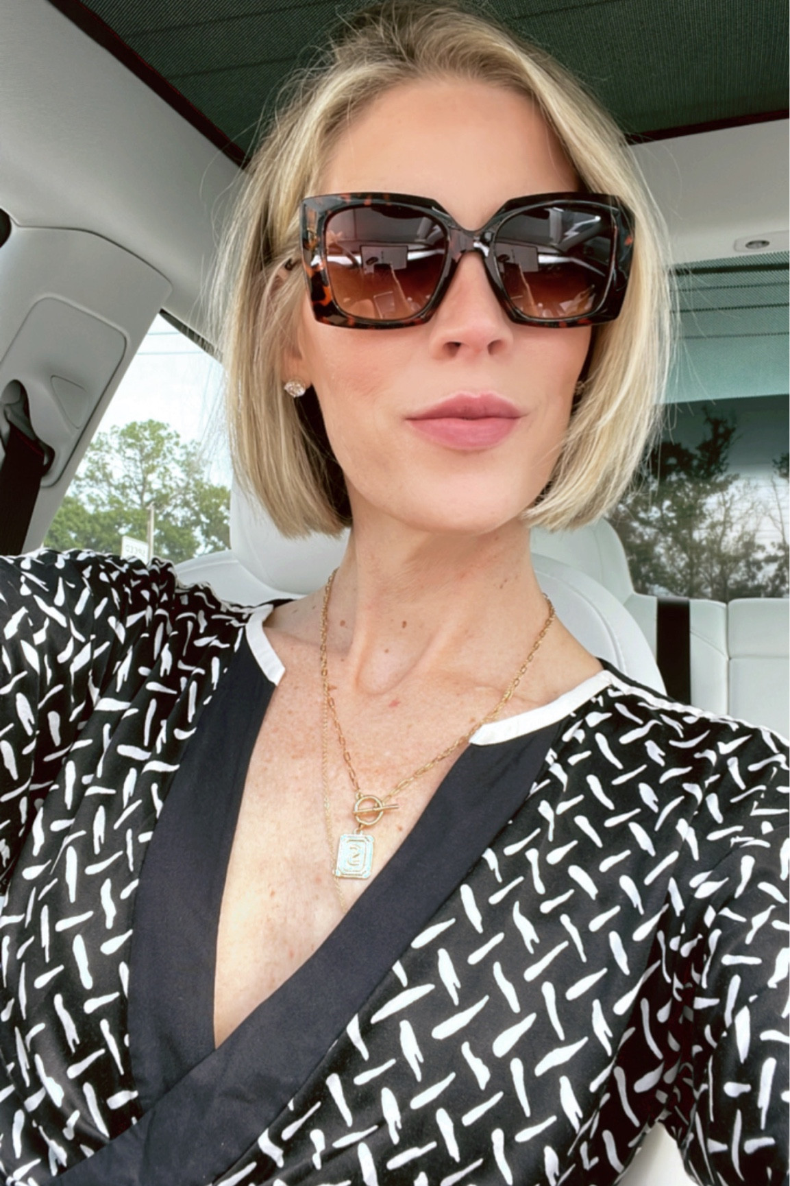 Target Circle Week Accessories! DVF dress from Rent the Runway. Amazon jewelry. Exact items linked  

#LTKOver40 #LTKBeauty #LTKFindsUnder50