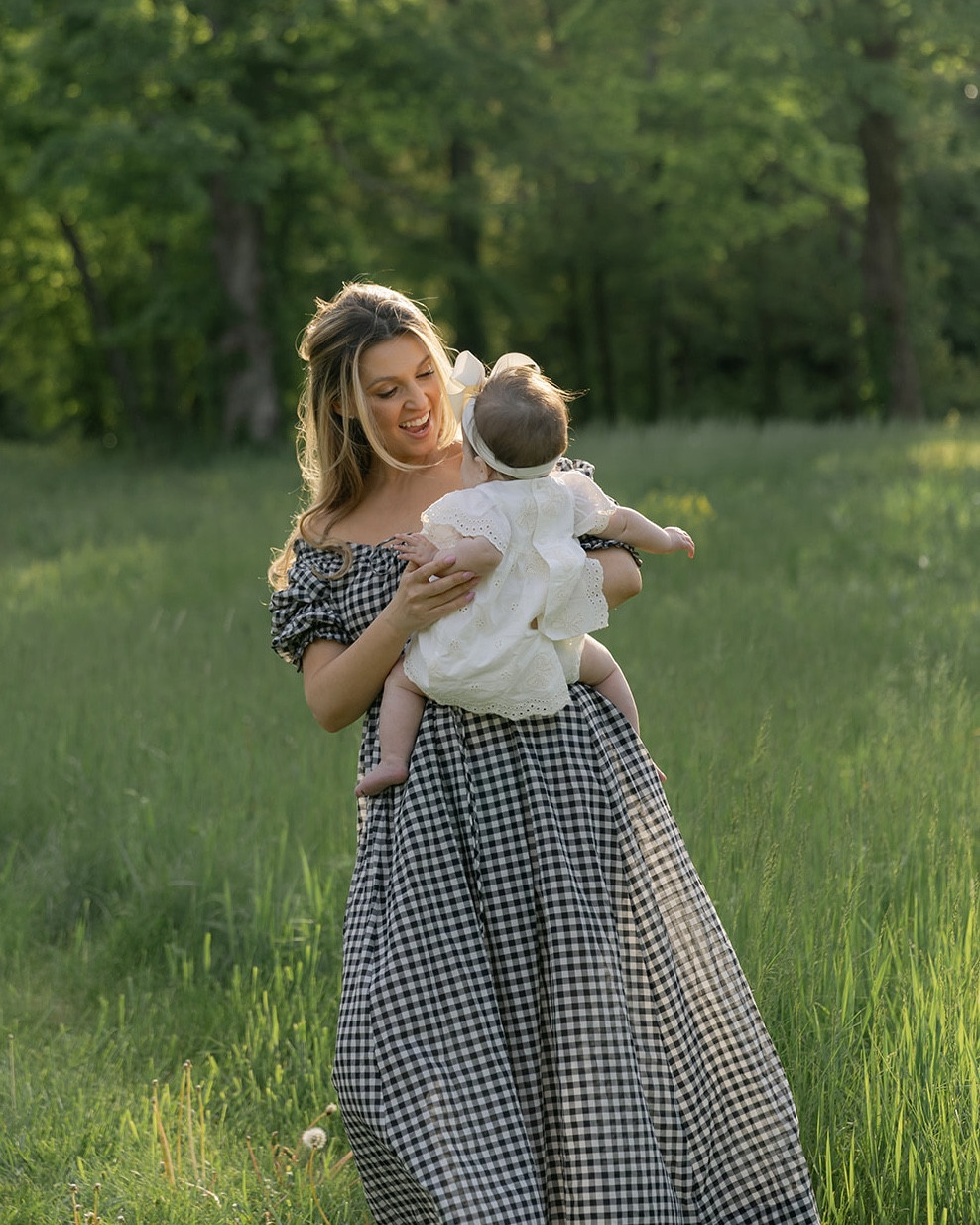 Mama & mini photos 
Family photos 
Summer dress 
Gingham 

#LTKSeasonal #LTKSummerEdit #LTKFamily