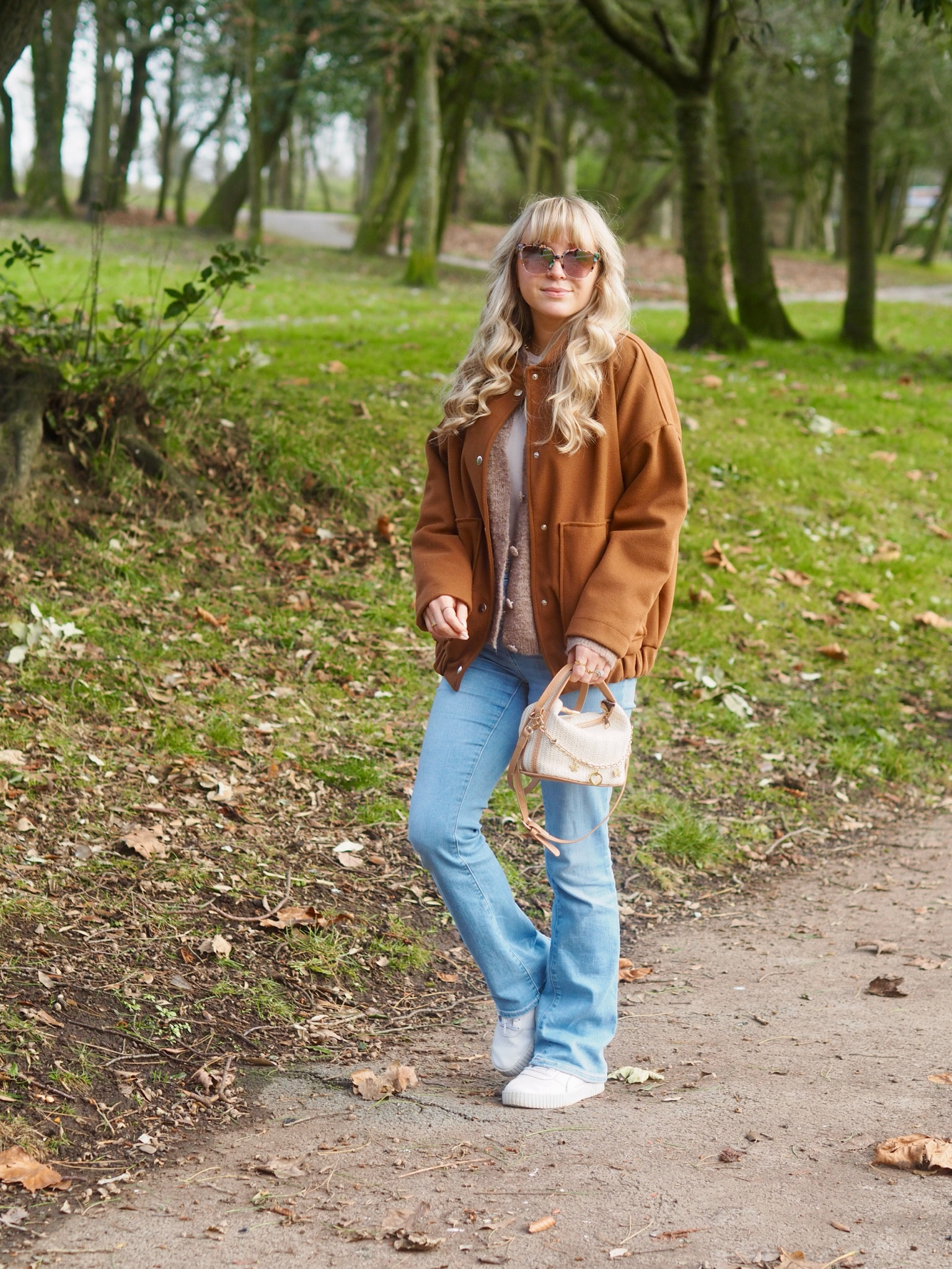 When your outfit matches the autumn leaves just right🍂
#LayeredLook 

Who’s officially done with their Christmas shopping? 🎁✨ Are you the organized one with everything wrapped and ready under the tree, or still on the hunt for those perfect gifts? 🎄🎅

#LTKstyletip #LTKeurope #LTKgiftguide