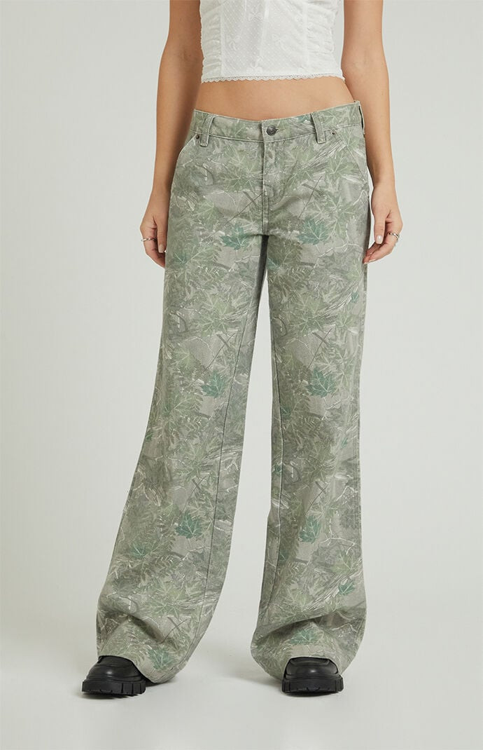Women's Tree Camo Low Rise Baggy Pants in Camouflage - Size 30 | PacSun