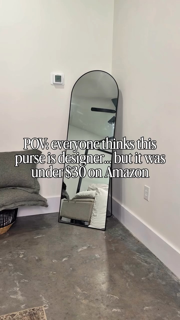 Amazon really understood the assignment with this one 🤍✨
This designer-inspired purse looks SO luxe but was under $30 and instantly elevated every outfit. The quality, structure, and details give expensive without the designer price tag 👏

Perfect everyday bag for errands, brunch, date night, or elevating a simple outfit on a budget. Amazon finds have been too good lately 😍

Comment “LINK” and I’ll send it to you 🫶

#AmazonFashion #AmazonFinds #AmazonPurse #DesignerInspired #DesignerDupe