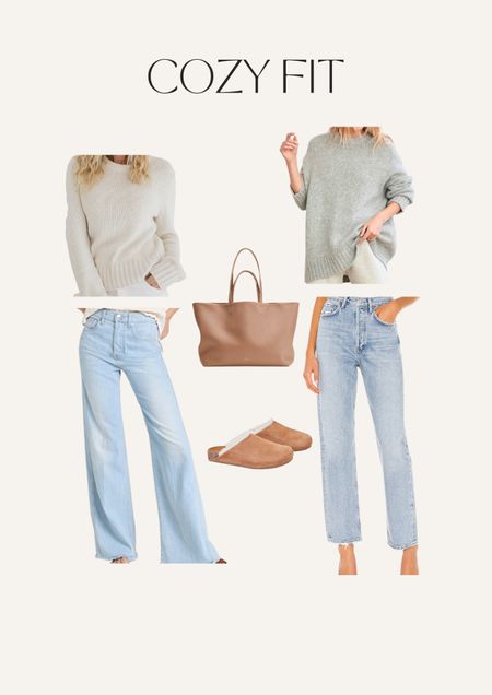 Cozy fall outfits with comfortable fitting jeans and loose warm sweaters 