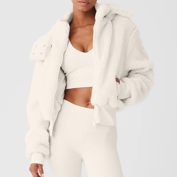 Foxy Sherpa Jacket - Ivory | Alo Yoga (US)