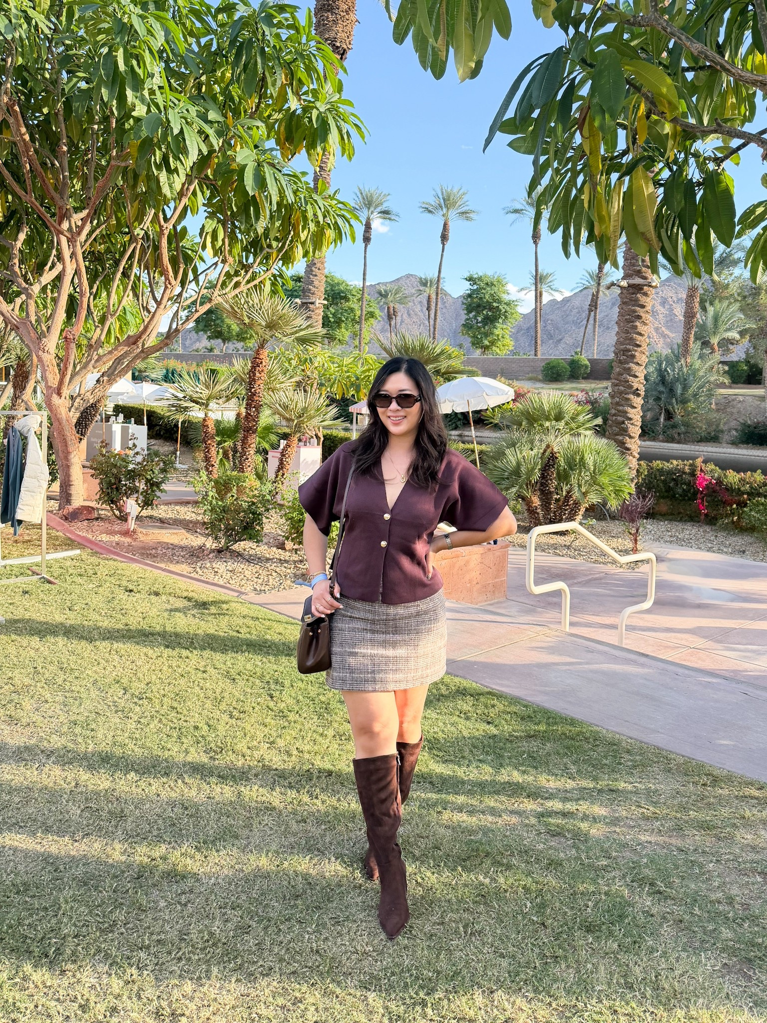 Amazon Creator Summit Fall outfit in 70+ degree weather
To: Medium
Skirt: Medium 