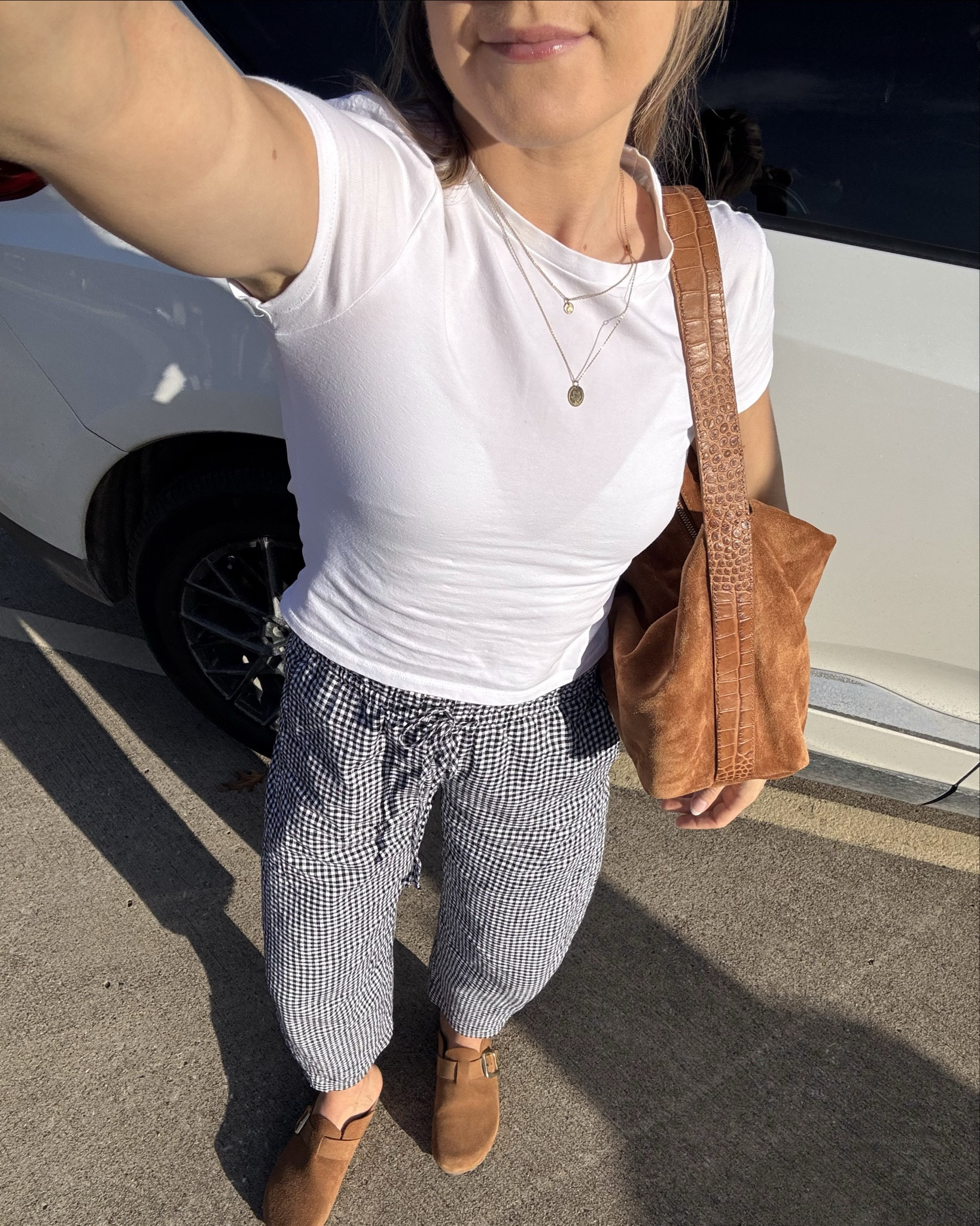 OOTD 🤍🖤

Top: XS
Bottoms: XS Short
Shoes: 8 (Yokono brand from Marshall’s - tagged similar)
Bag: Claudia Firenze brand from Marshall’s - tagged similar


Linen pants, gingham barrel legs pants, black and white bottoms, statement pants, Abercrombie & Fitch, baby tee, white tee, crop top, cropped, leather bag, leather clogs, mules, tan, suede, petite fashion, mom fit, outfit of the day 

#LTKFindsUnder100 #LTKootd #LTKPetite