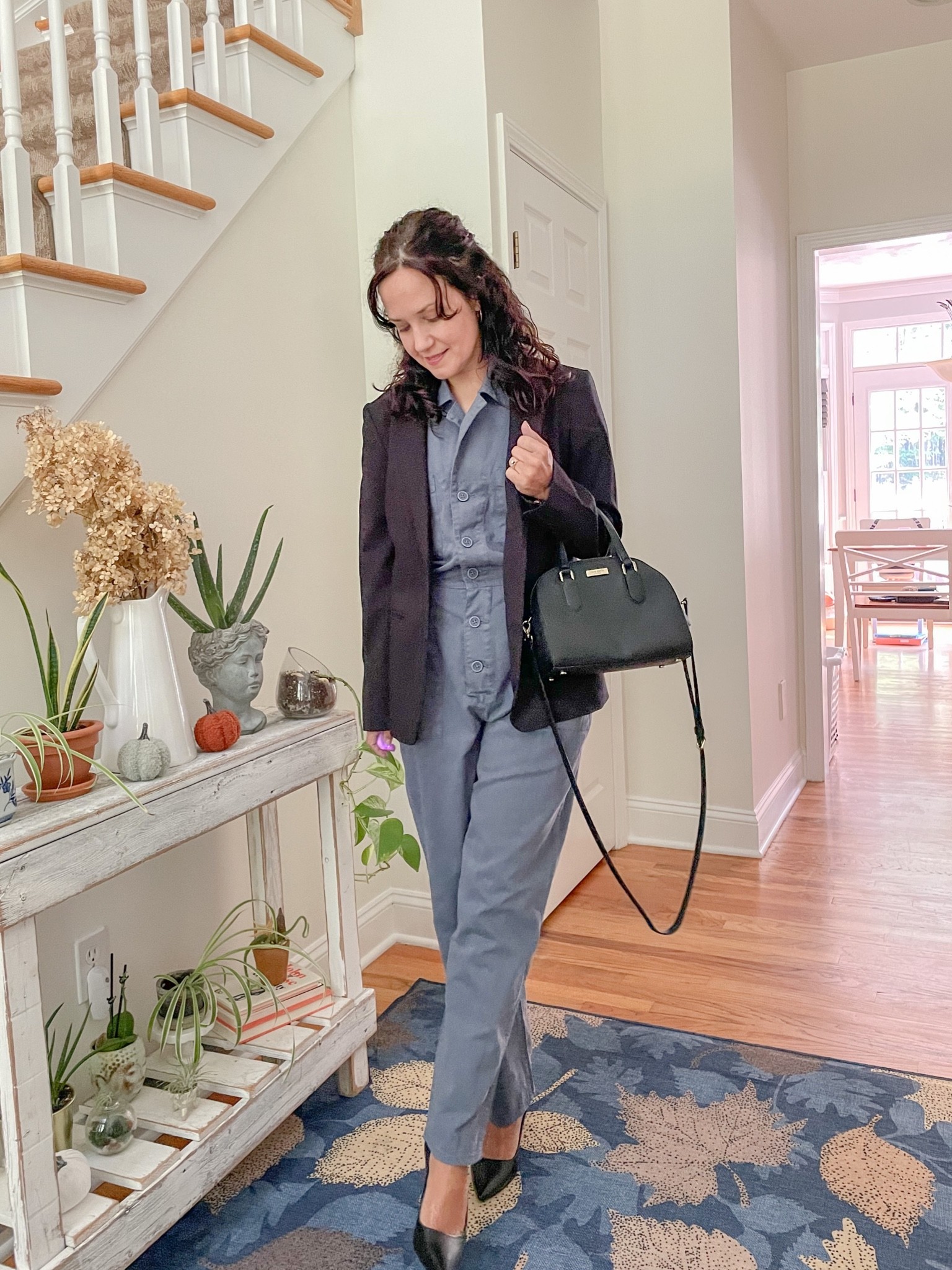 Dressing up a jumpsuit #falloutfit #blazer

#LTKsalealert #LTKSeasonal #LTKunder100