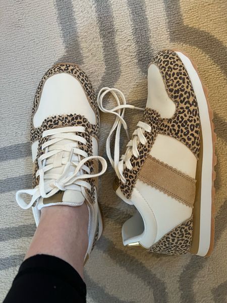 Loving these leopard shoes! I’m surprised at how squishy and comfy the sole is, too!  They look great with black now but the creamy white makes them great with white jeans too! Only $55 and mine arrived in 2 days! TTS or get a half size bigger if on the fence. Adding my no shoe socks here too!