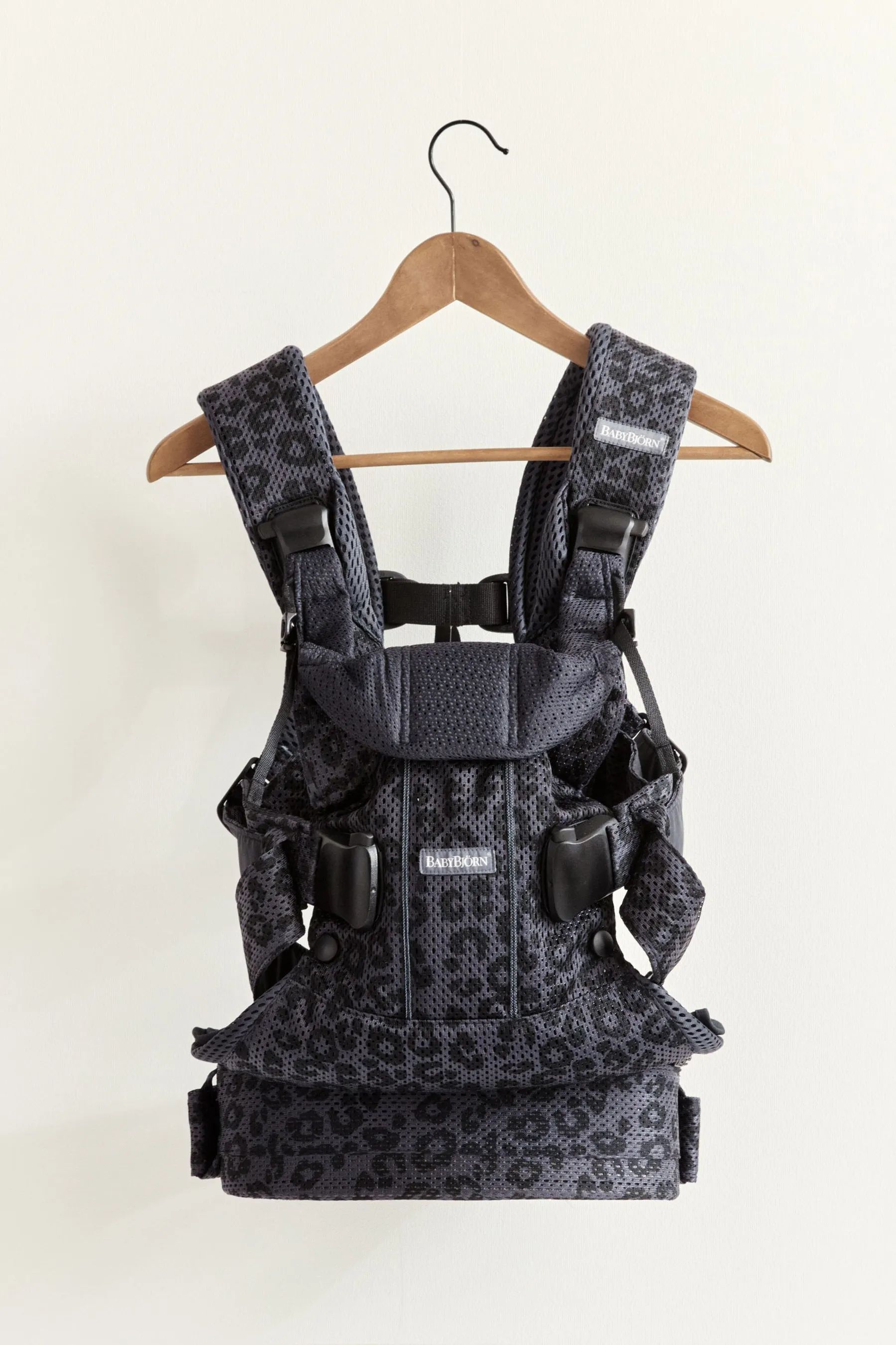 Baby Carrier One Air | BabyBjorn