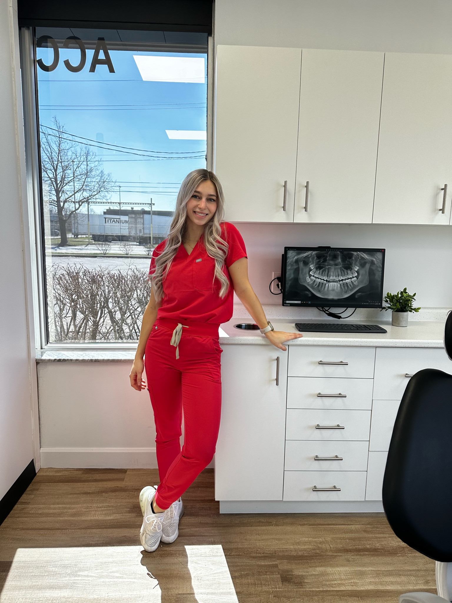 One of my favourite colours! ❤️

#LTKworkwear